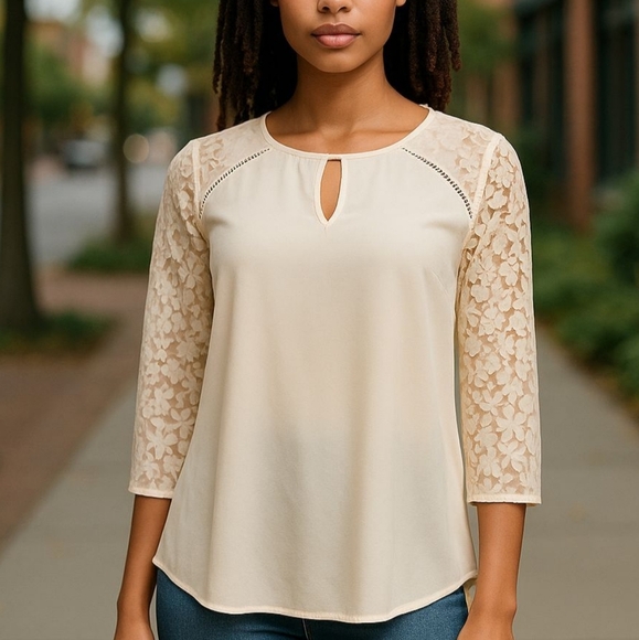 Express- Cream Colored Top, Lace Shoulders, Arms & Trim. 3/4 Sleeves, Size M - Picture 3 of 14